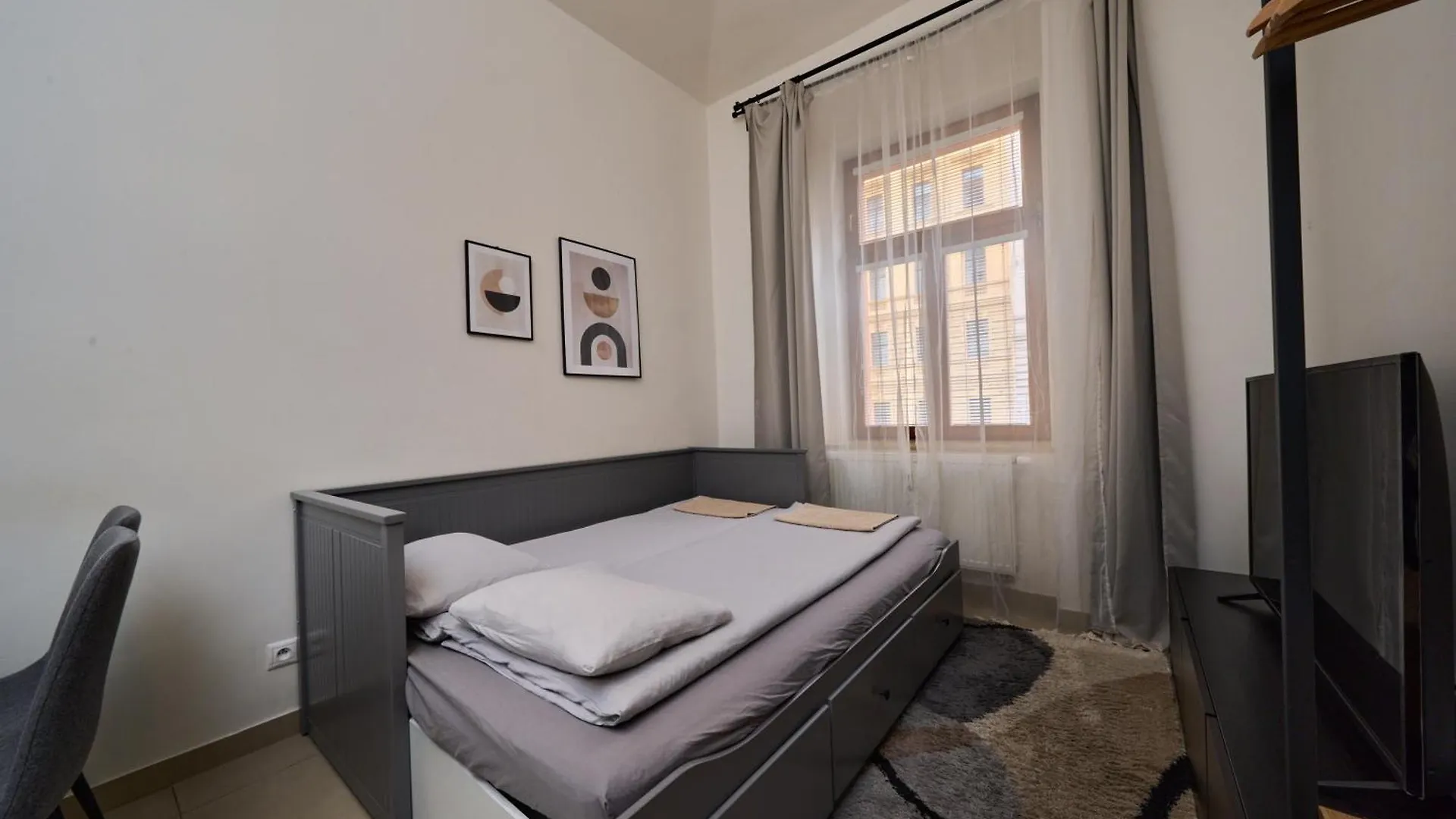T&T Homestay Praga 0*,